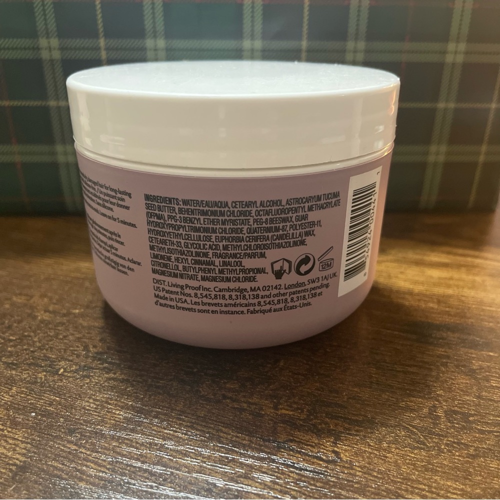 Living Proof Restore Mask Treatment for All Hair Types Deep Conditioner - Picture 5 of 6